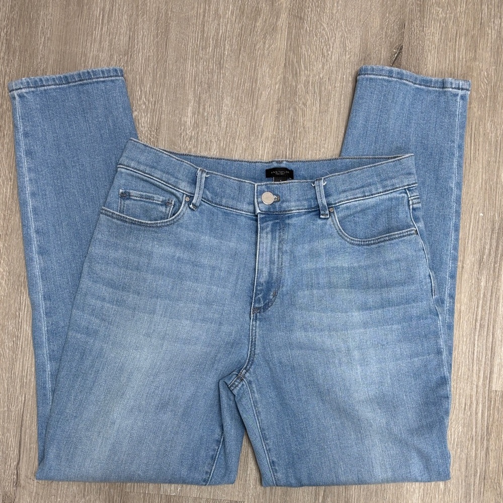 Ann Taylor Factory Light Blue Jeans size 4